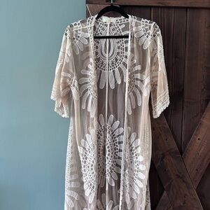 Rebellion Lace Kimono in Cream and White
